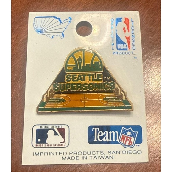 Seattle Supersonics Team NBA Collectible Vintage Pin - Picture 1 of 2